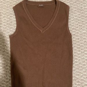 brown brandy melville vest